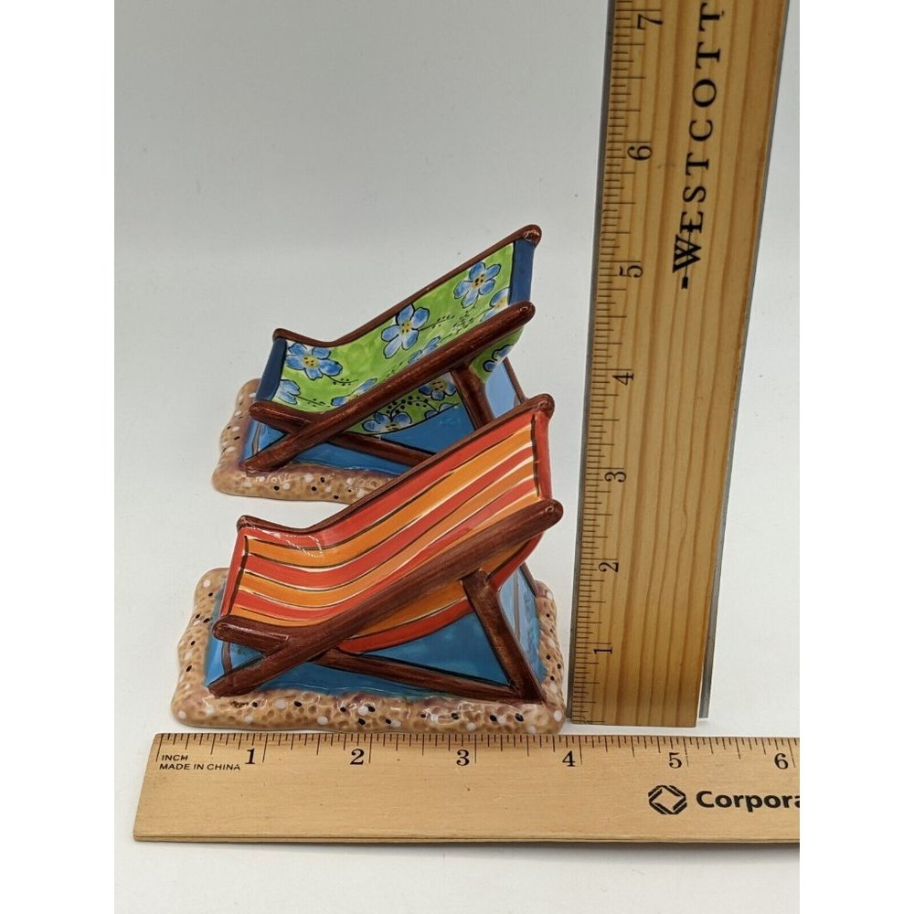 Beach Chairs Shakers Clay Art Salt and Pepper Shakers Ceramic China - Picture 9 of 9